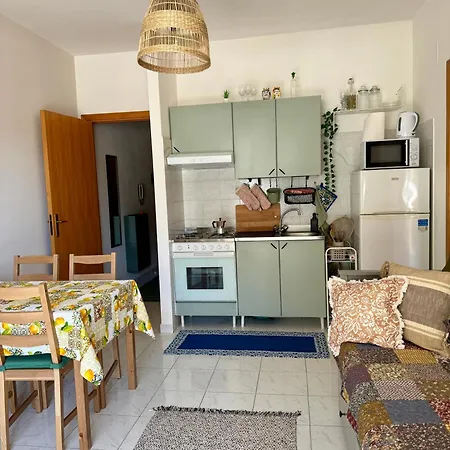 Oasi Sul Mare: Comodo Apartment